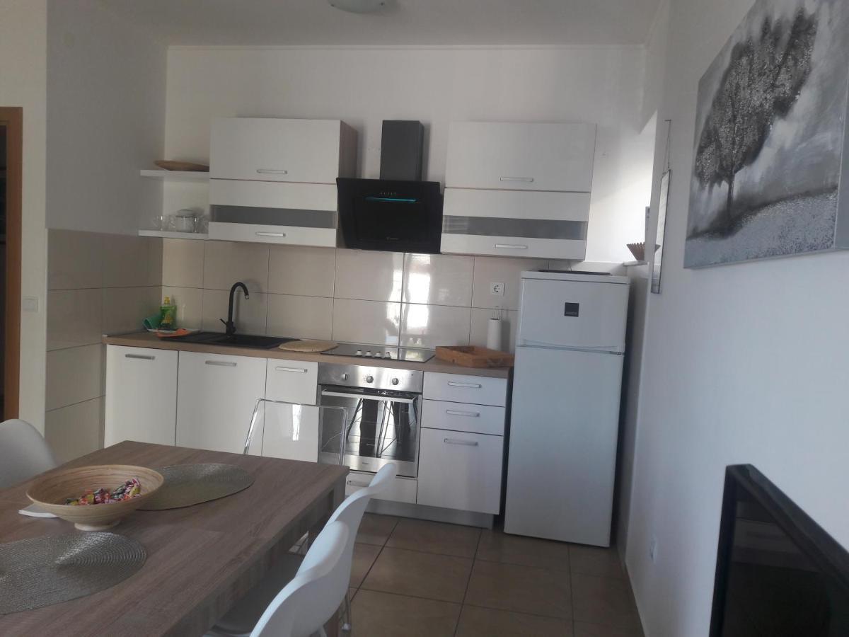 Apartment Tea Primosten Luaran gambar